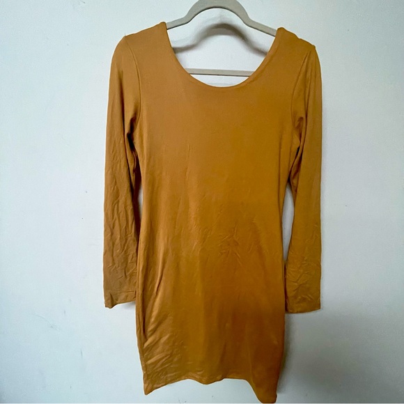 ❤️2/$30 ADC super soft dress - Picture 1 of 3